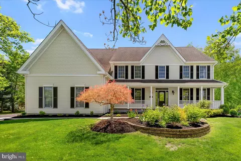 7 Camas Ct, Plainsboro, NJ 08536