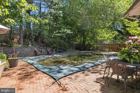 54 Eileen Way, Edison, NJ 08837 photo 30