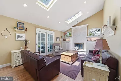 Other - 7 Dellview Dr, Edison, NJ 08820 photo 3 of 6