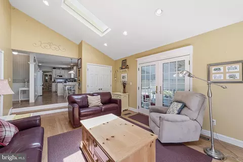 Other - 7 Dellview Dr, Edison, NJ 08820 photo 4 of 6