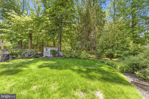 Exterior - 7 Dellview Dr, Edison, NJ 08820 photo 6 of 6