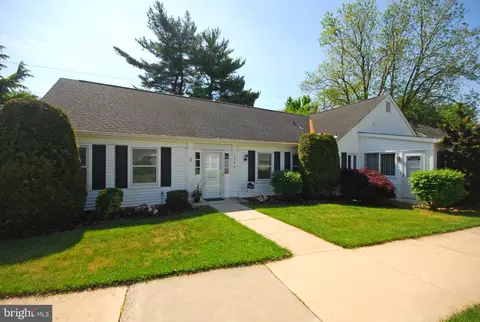 276 Milford Ln # A, Monroe Township, NJ 08831