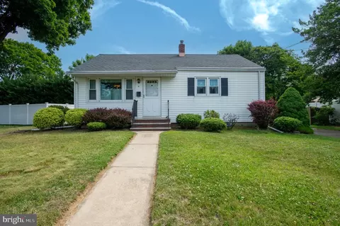 4 Madeline, East Brunswick, NJ 08816