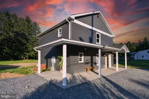 271 Friendship Rd, Cranbury, NJ 08512