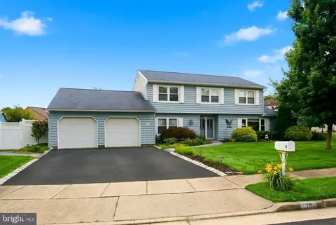 10 George Ave, Monroe Township, NJ 08831