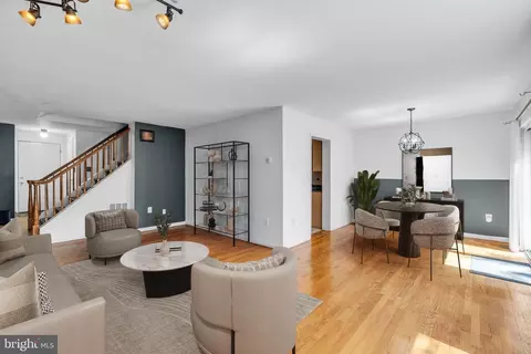 168 Thoreau Dr, Plainsboro, NJ 08536