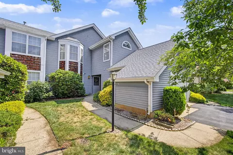13 Ashbourne Dr #A, Monroe Township, NJ 08831