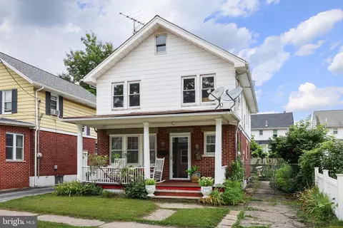 140 Valentine Pl, Woodbridge, NJ 07095