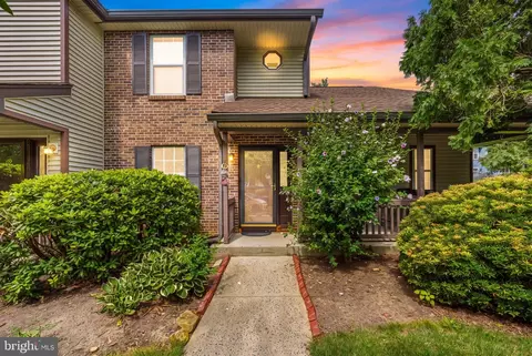 1212 Holly Ct, Monmouth Junction, NJ 08852
