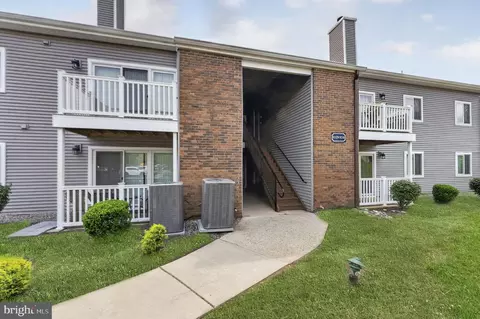 9011 Tamarron Dr, Plainsboro, NJ 08536