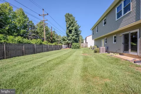 Exterior - 31 Pullman Loop, Dayton, NJ 08810 photo 6 of 7