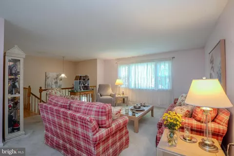 Living - 31 Pullman Loop, Dayton, NJ 08810 photo 1 of 4
