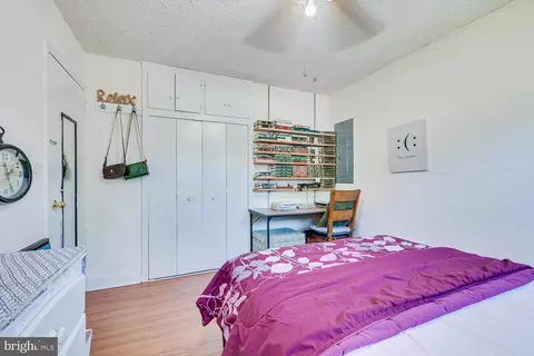 Bedroom - 15 Markham Rd, Edison, NJ 08817 photo 5 of 5