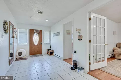 Entry Way - 15 Markham Rd, Edison, NJ 08817 photo 1 of 3