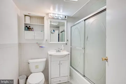 Bath - 15 Markham Rd, Edison, NJ 08817 photo 1 of 2