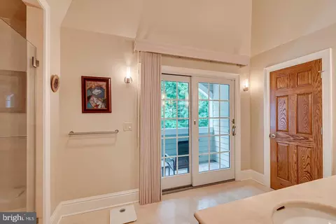 Other - 4 Edgewood Rd, Edison, NJ 08820 photo 8 of 20