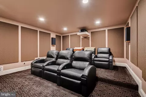 Other - 4 Edgewood Rd, Edison, NJ 08820 photo 14 of 20