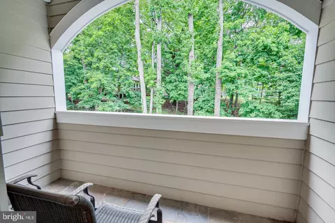 Exterior - 4 Edgewood Rd, Edison, NJ 08820 photo 6 of 10