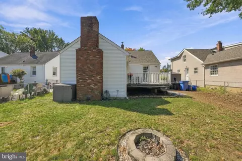 Exterior - 212 Stephenson Ave, Middlesex, NJ 08846 photo 4 of 4