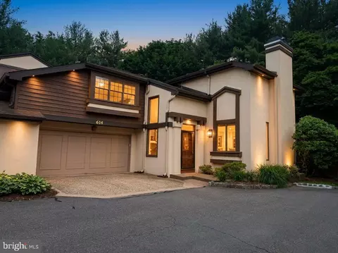614 Sayre Dr, Princeton, NJ 08540