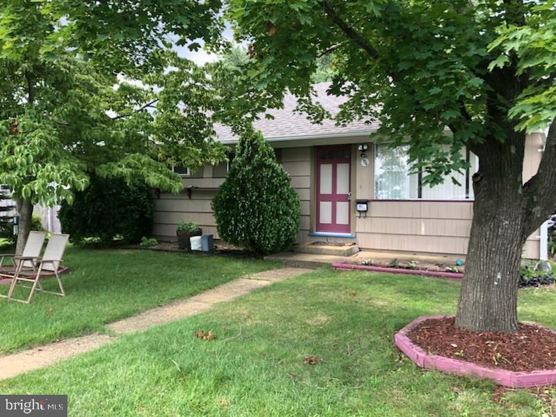 420 Lafayette Ave, Toms River, NJ 08753 13 Photos Movoto