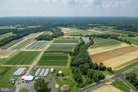 10 W Colliers Mill Rd, New Egypt, NJ 08533