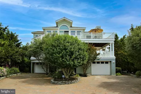 5 E 79th St, Harvey Cedars, NJ 08008