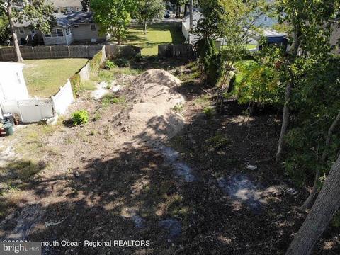 422 Devon St, Forked River, NJ 08731 photo 3