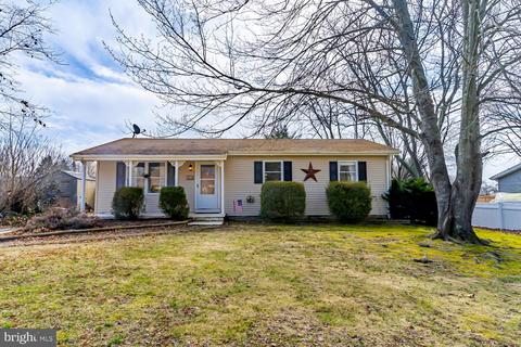 206 Allen St, Little Egg Harbor Twp, NJ 08087