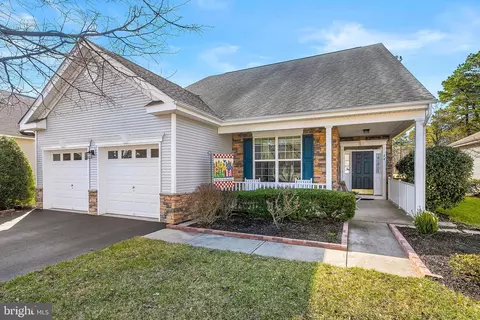 24 Bunker Dr, Little Egg Harbor Twp, NJ 08087