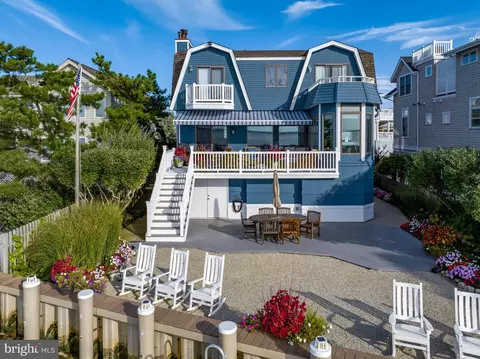 7 W Cumberland Ave, Harvey Cedars, NJ 08008