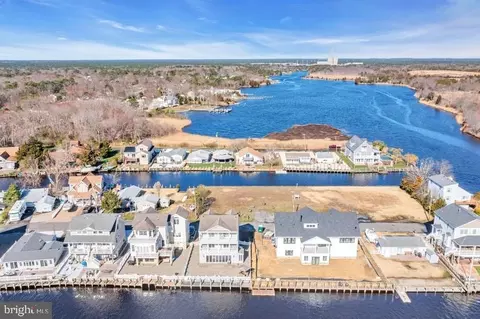 35 Capstan Rd, Waretown, NJ 08758 photo 5