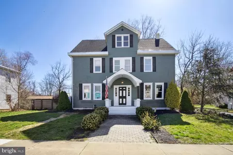31 N Main St, New Egypt, NJ 08533