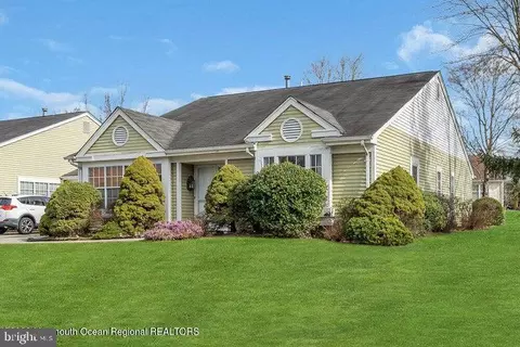 1099 Buckingham Dr # b, Manchester Township, NJ 08759