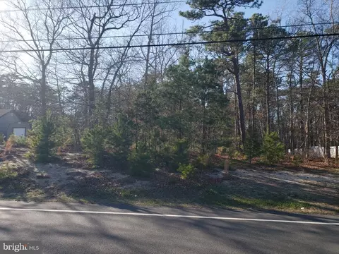 739 Railroad Ave, Little Egg Harbor Twp, NJ 08087