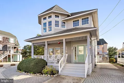 110 Coral St, Beach Haven, NJ 08008
