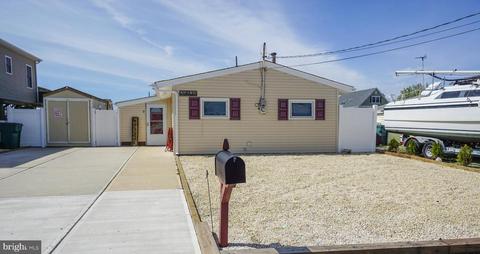 9 W Mohawk Dr, Little Egg Harbor Twp, NJ 08087
