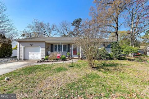1211 Cypress Pl, Forked River, NJ 08731