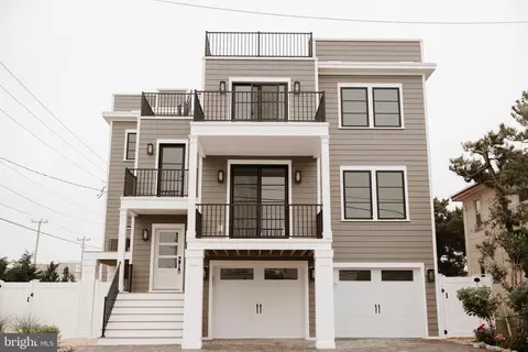 49 N 1st St, Surf City, NJ 08008