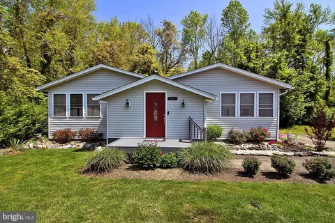 131 Lighthouse Dr, Waretown, NJ 08758 photo 1
