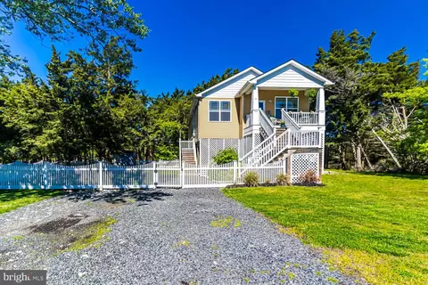 4 Surfside Blvd, Little Egg Harbor Twp, NJ 08087