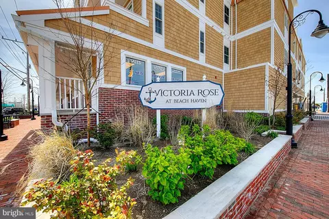 510 N Bay Ave #309, Beach Haven, NJ 08008