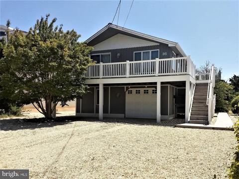16 W 23rd St, Barnegat Light, NJ 08006