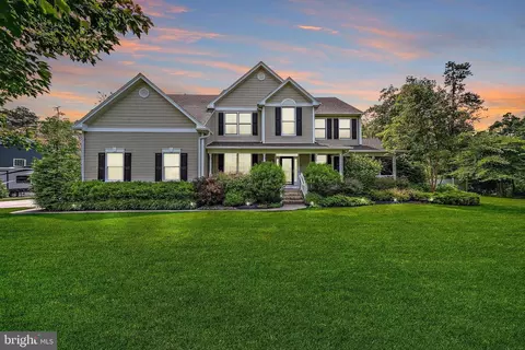 6 Pembrook Ct, Little Egg Harbor Twp, NJ 08087