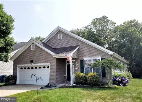 64 Briarwood Dr, Tuckerton, NJ 08087