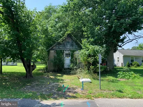 181 Stage Rd, Tuckerton, NJ 08087