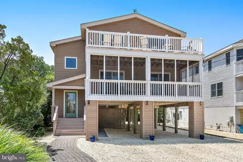 12 W 21st St, Barnegat Light, NJ 08006