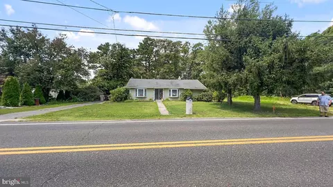 50 Mill Creek Rd, Bayville, NJ 08721