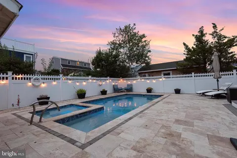 316 N 7th, Surf City, NJ 08008