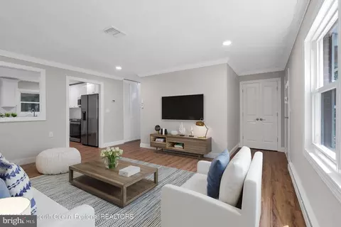 88 D Dorchester Dr, Lakewood, NJ 08701